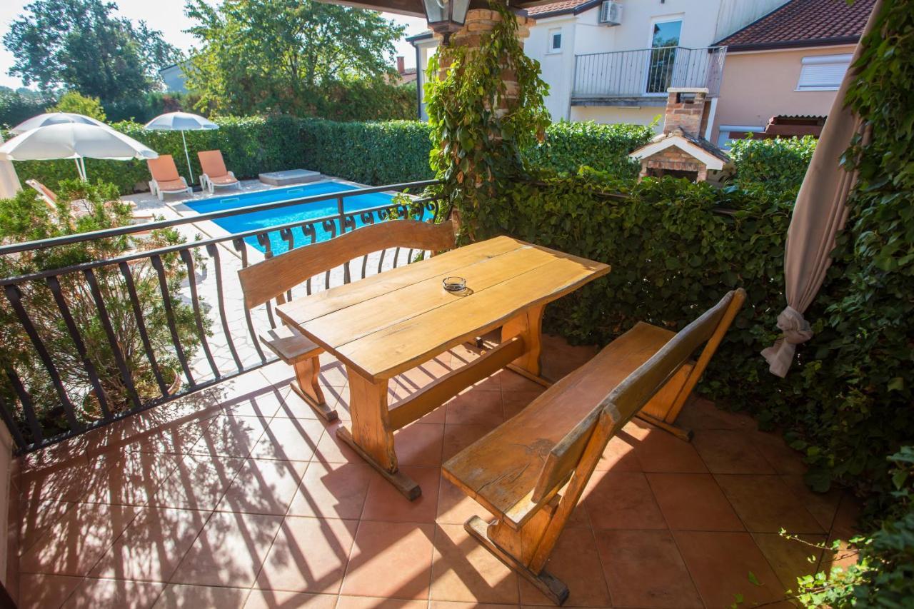 Apartamento Ema-dany